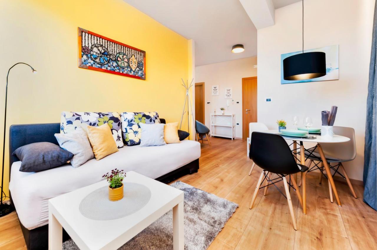 Room And Apartments Antea Ровінь Екстер'єр фото
