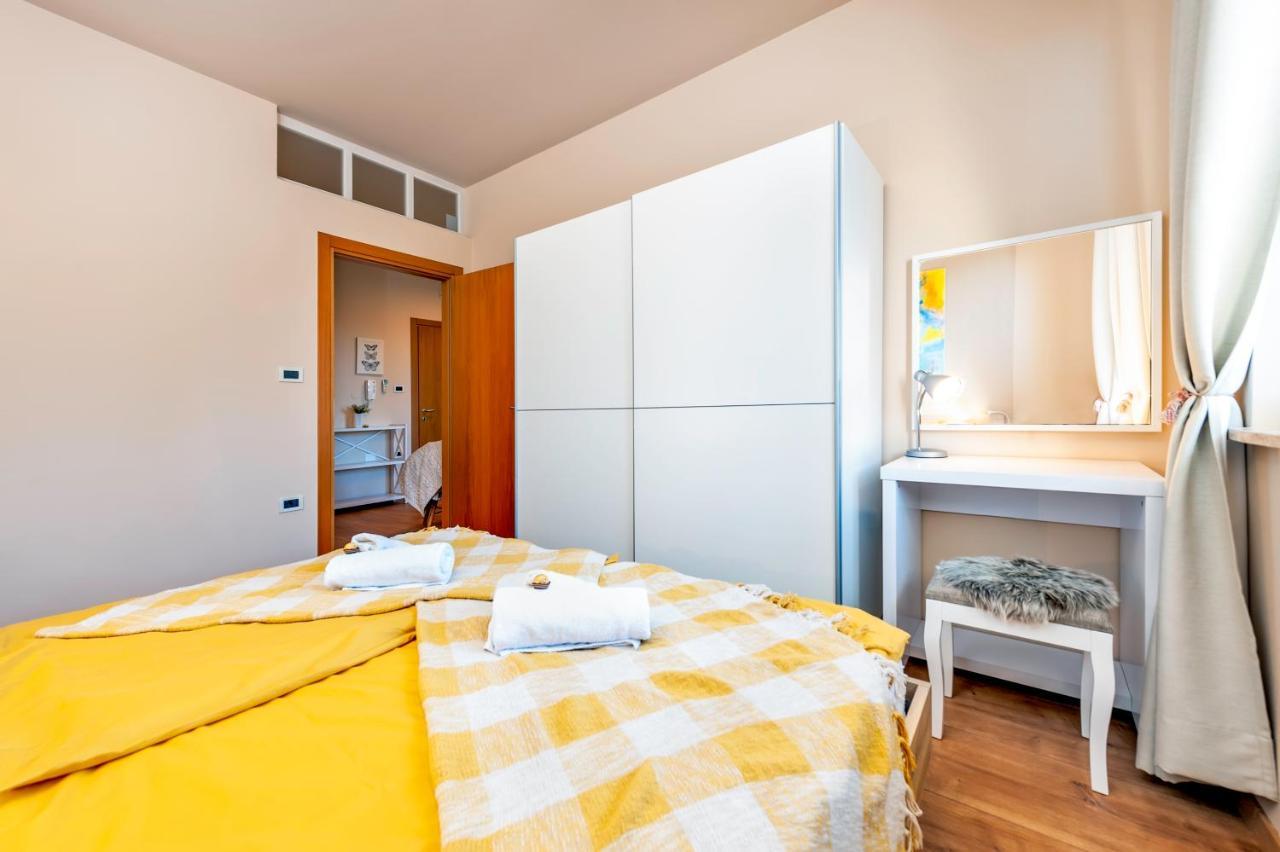 Room And Apartments Antea Ровінь Екстер'єр фото