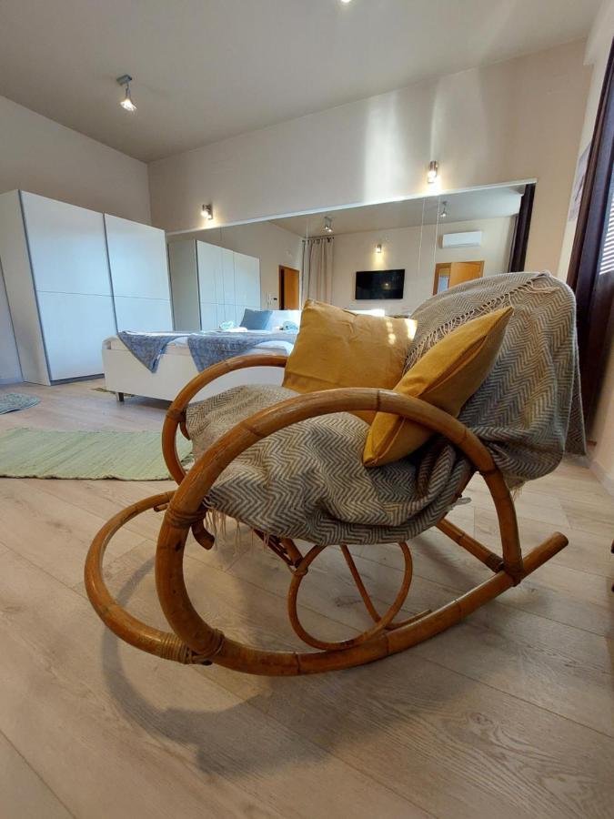 Room And Apartments Antea Ровінь Екстер'єр фото