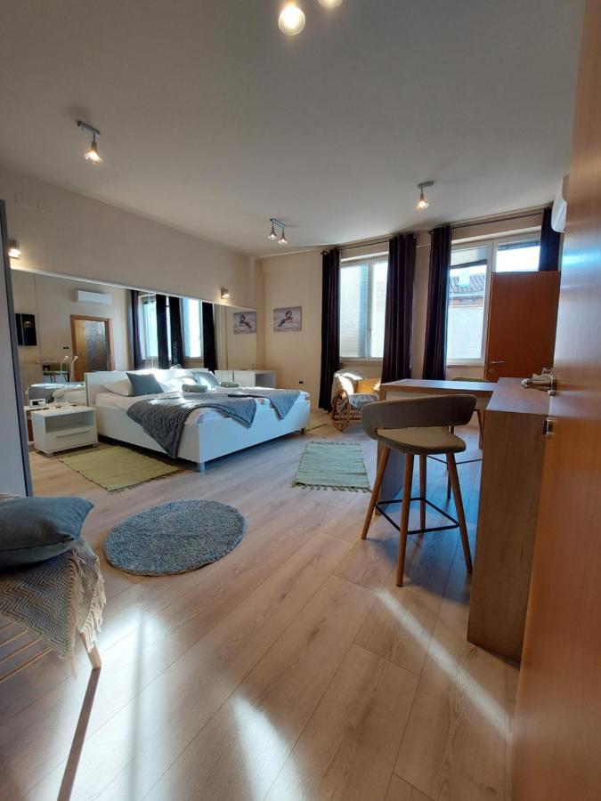 Room And Apartments Antea Ровінь Екстер'єр фото